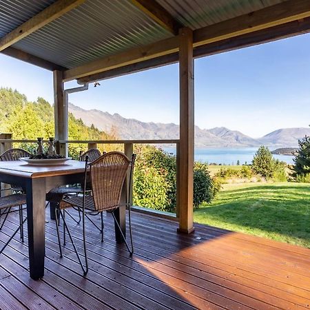 Private Cottage With Spa And Amazing Lake Views Closeburn Exterior foto
